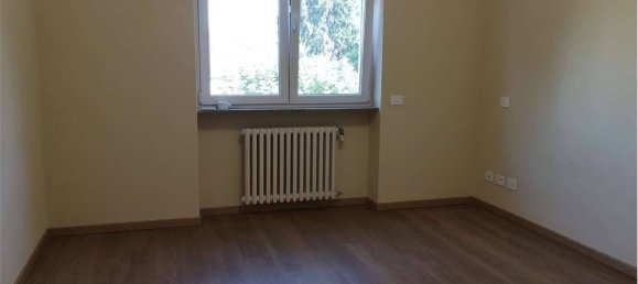 1 bedroom Apartment in Borgomanero, Italy No. 273215 6