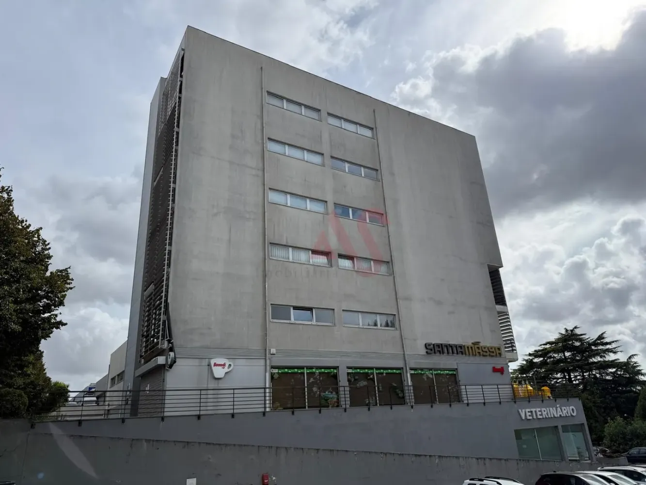 Büro in Ermesinde, Portugal 119m², Nr. 345724