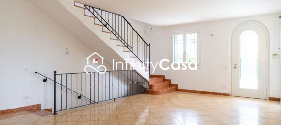 6 rooms House in Bussolengo, Italy No. 143818 4