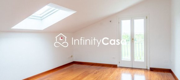 6 rooms House in Bussolengo, Italy No. 143818 23