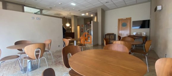 Imóvel comercial em Valencia de Don Juan, Spain 616 m² N.º 27453 6