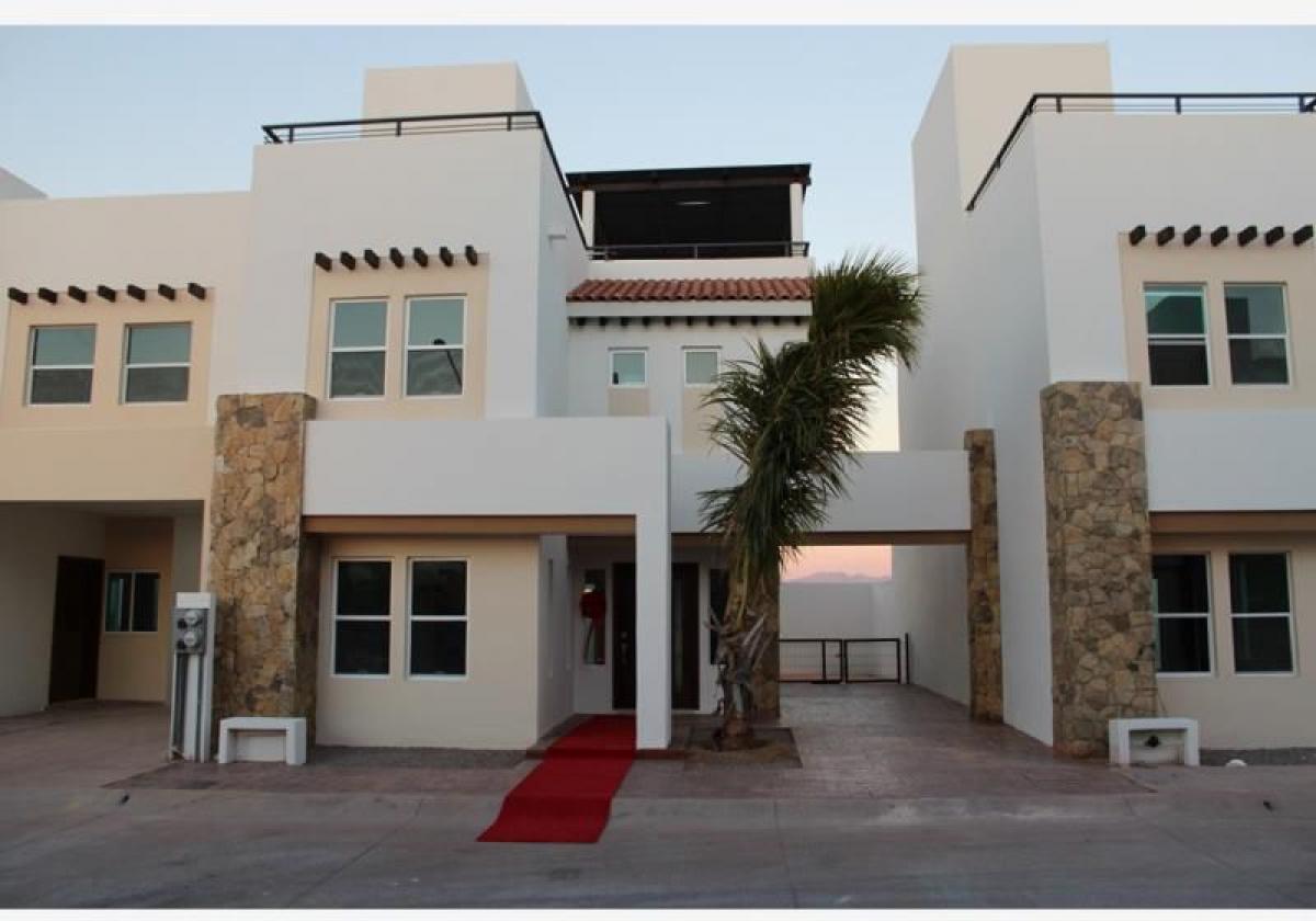 Casa de 3 dormitorios en Baja California Sur, Mexico No. 177159