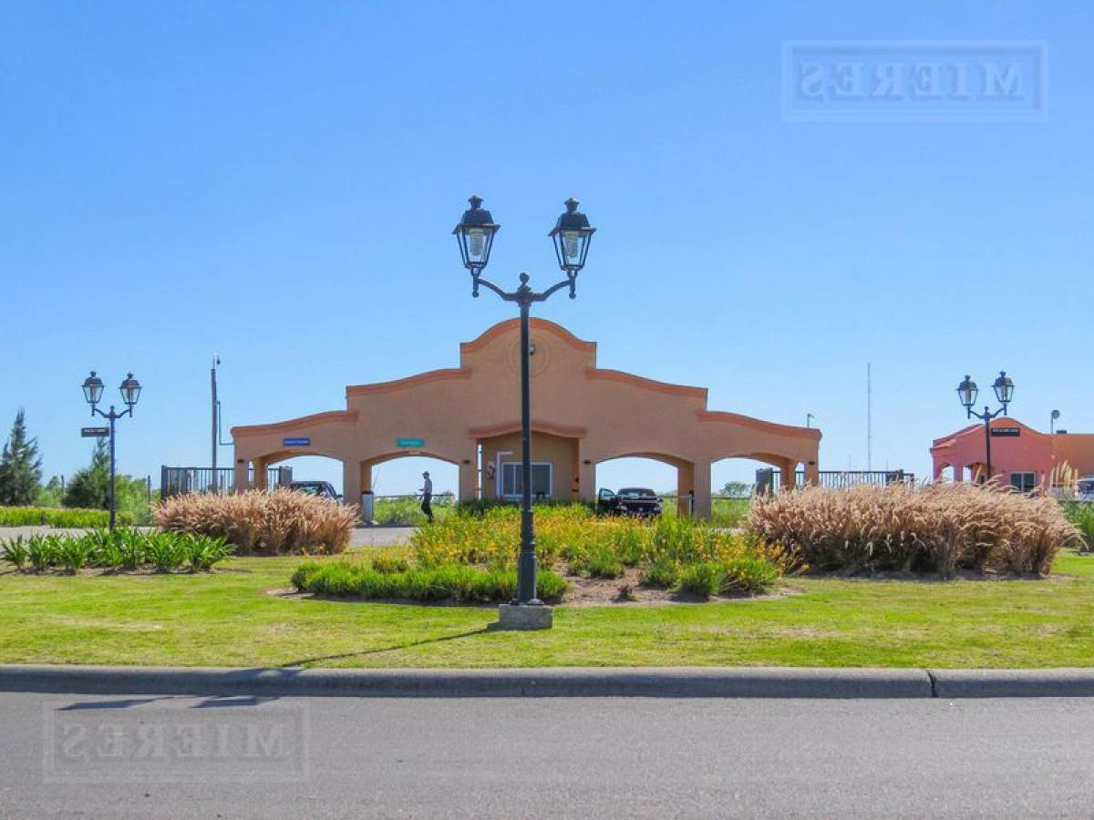  Land in Tigre, Argentina No. 116626