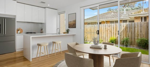 Adosado de 3 dormitorios en Altona, Australia No. 847 4