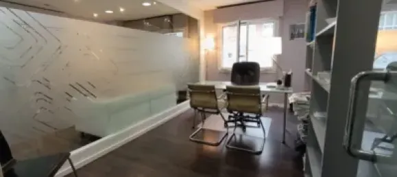 Bureau à Oviedo, Spain 143m² No. 152067 22