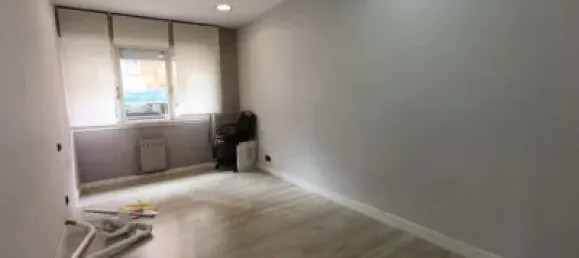 Bureau à Oviedo, Spain 143m² No. 152067 8