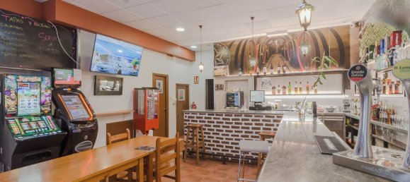 90m² Commercial property in A Coruna, Spain No. 93609 4