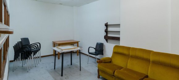 90m² Commercial property in A Coruna, Spain No. 93609 11