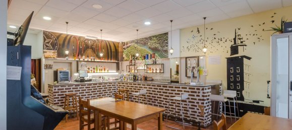 90m² Commercial property in A Coruna, Spain No. 93609 7