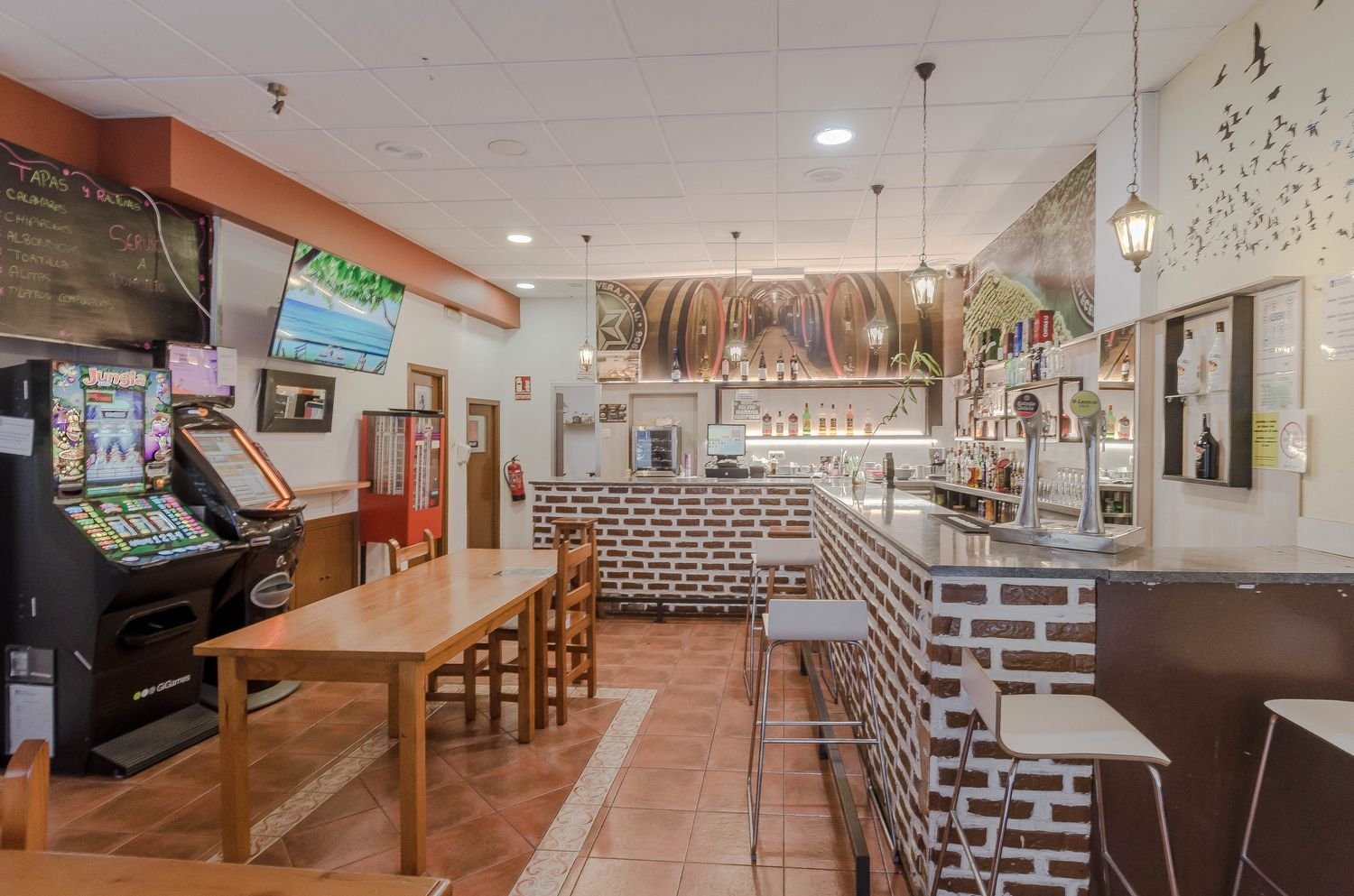 90m² Commercial property in A Coruna, Spain No. 93609