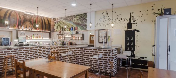 90m² Commercial property in A Coruna, Spain No. 93609 3