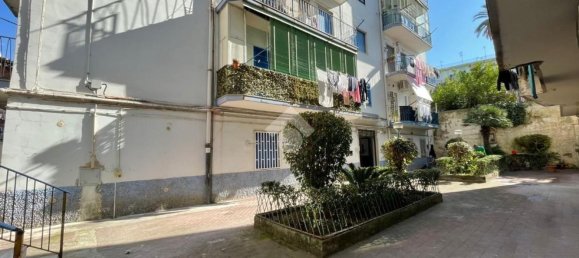 2 bedrooms Apartment in Portici, Italy No. 327440 5
