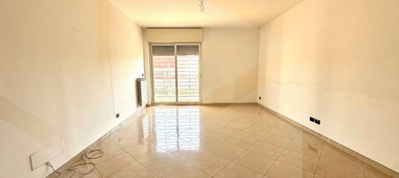 3-salle Appartement à Capurso, Italy No. 28902 3