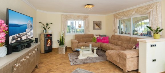 5 غرف نوم فيلا في Alicante, Spain رقم 55023 11