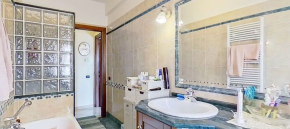 Apartamento de 3 habitaciónes en Rome, Italy No. 201376 15