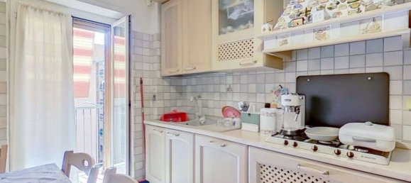 Apartamento de 3 habitaciónes en Rome, Italy No. 201376 9