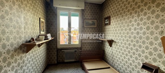 3 bedrooms Apartment in Brescia, Italy No. 354162 13