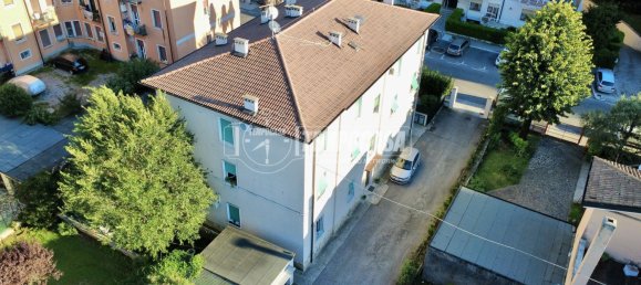 3 bedrooms Apartment in Brescia, Italy No. 354162 39
