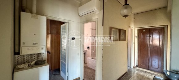 3 bedrooms Apartment in Brescia, Italy No. 354162 26
