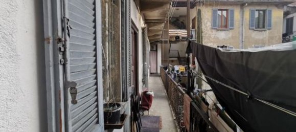 Studio in Milan, Italy, Nr. 245435 8