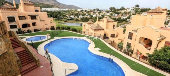 2 bedrooms Penthouse in Estepona, Spain No. 137058 15