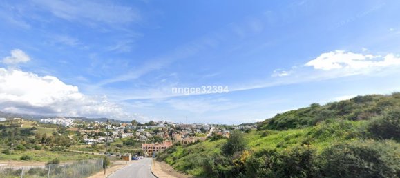 2 bedrooms Penthouse in Estepona, Spain No. 137058 2