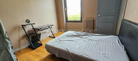 Квартира с 3 спальнями в Роанн, Франция № 316595 5