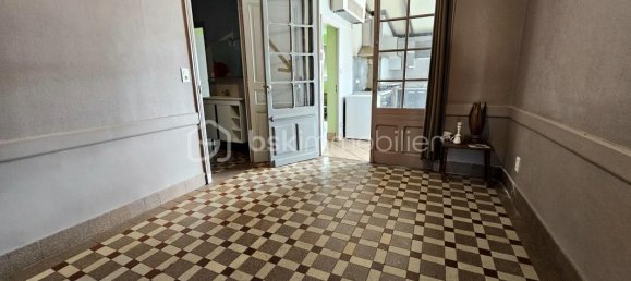 Квартира с 3 спальнями в Роанн, Франция № 316595 4