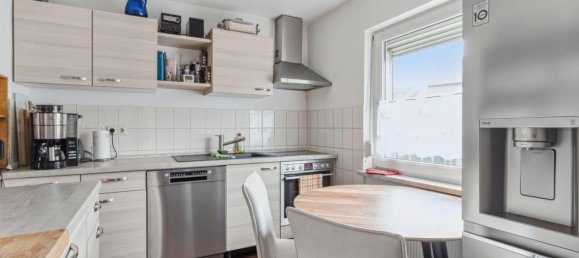 Таунхаус с 4 комнатами в Фюрт, Германия № 186426 4