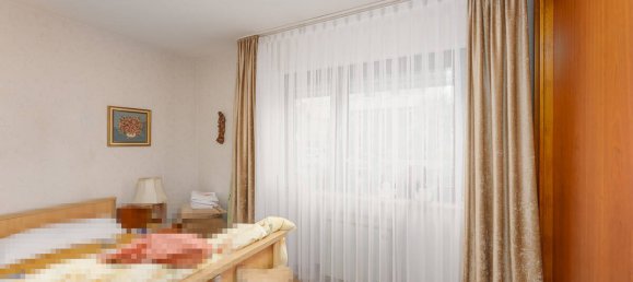 4 rooms Apartment in Karlsruhe, Germany No. 226185 2