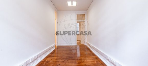 6 bedrooms Apartment in Lisbon, Portugal No. 241277 16