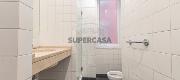 6 bedrooms Apartment in Lisbon, Portugal No. 241277 23