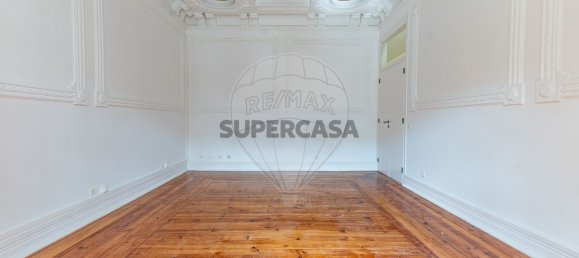 6 bedrooms Apartment in Lisbon, Portugal No. 241277 4