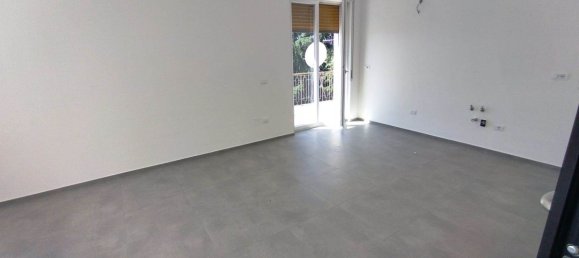 2 rooms Penthouse in Montecorvino Pugliano, Italy No. 73894 14