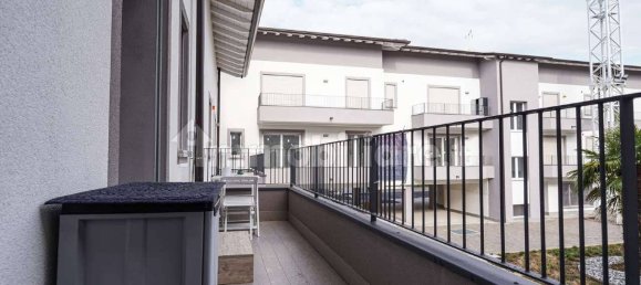 Квартира с 2 спальнями в Калуско д’Адда, Италия № 215908 5