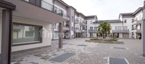 Квартира с 2 спальнями в Калуско д’Адда, Италия № 215908 20