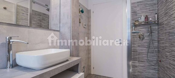 Квартира с 2 спальнями в Калуско д’Адда, Италия № 215908 14