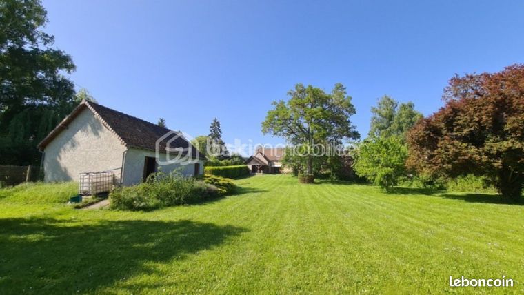 Casa de 5 dormitorios en Villeneuve-l'Archeveque, France No. 360107