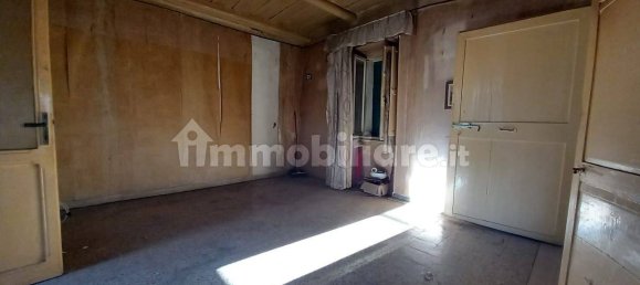 2 bedrooms Apartment in Valentano, Italy No. 174950 6