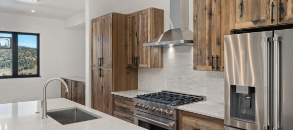 Коммерческая недвижимость с 5 спальнями в Гленвуд Спрингс, США № 279 28