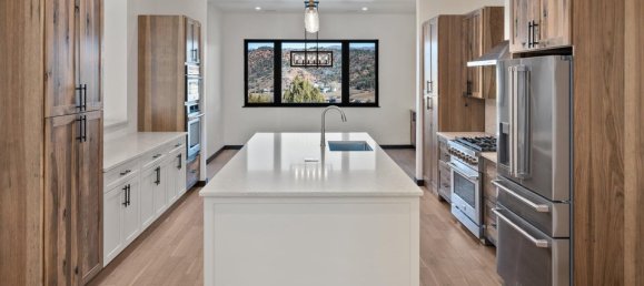 Коммерческая недвижимость с 5 спальнями в Гленвуд Спрингс, США № 279 23