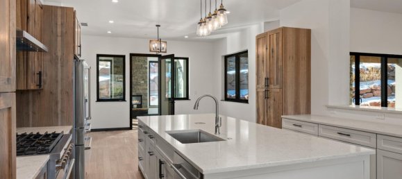 Коммерческая недвижимость с 5 спальнями в Гленвуд Спрингс, США № 279 29