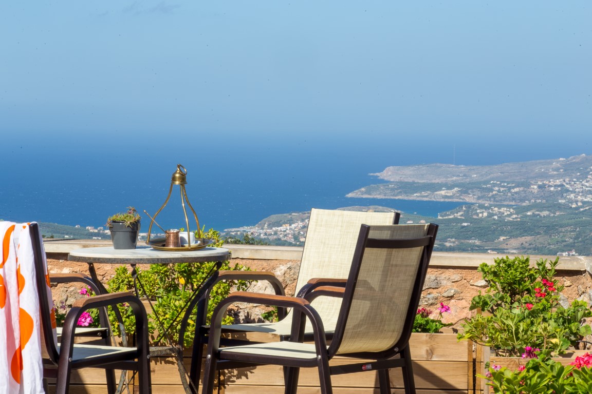 5 rooms Hotel in Chania, Greece No. 95207