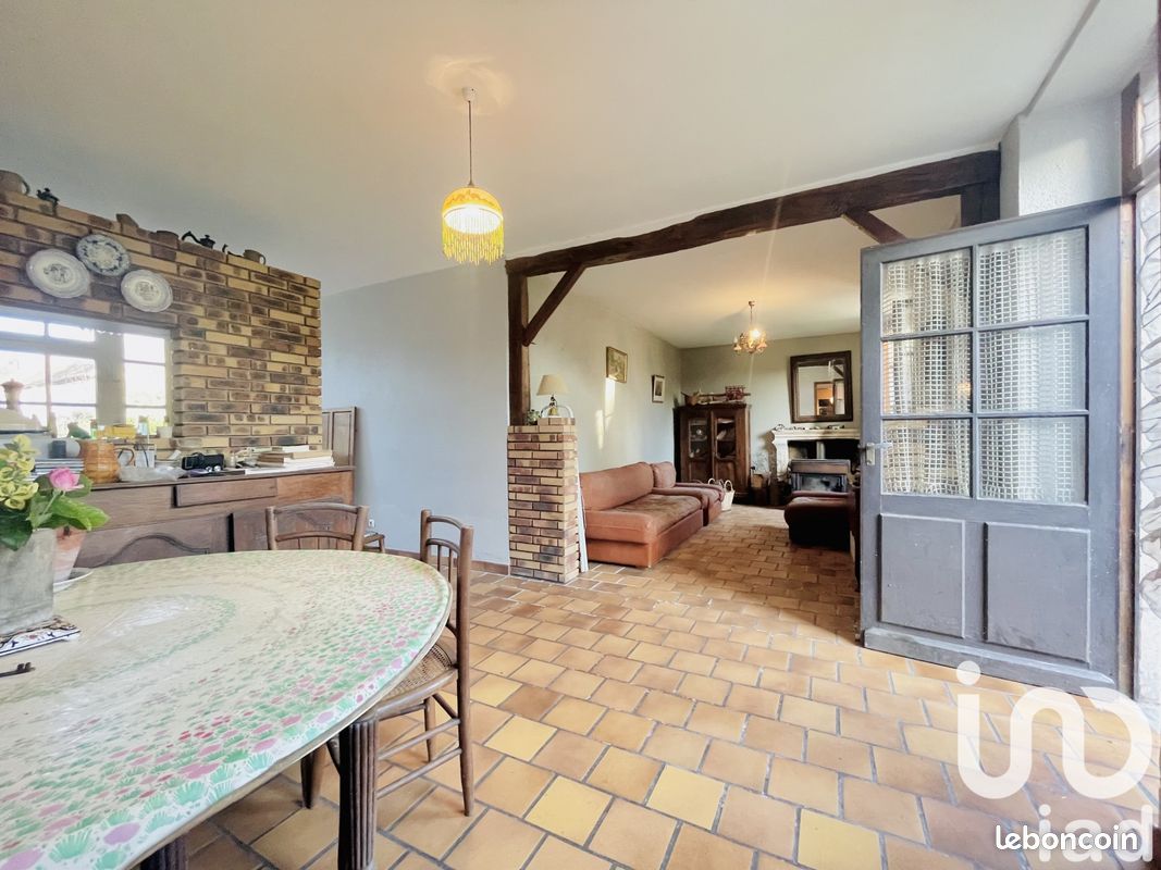 2 bedrooms House in Rosnay, France No. 158851