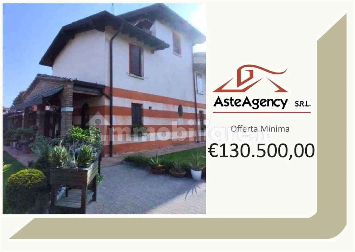 2 chambres Maison à Borgo San Giacomo, Italy No. 373970