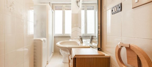 Studio à Rome, Italy No. 9243 11