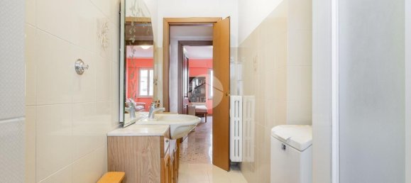 Studio à Rome, Italy No. 9243 12