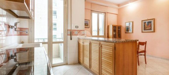 Studio à Rome, Italy No. 9243 18