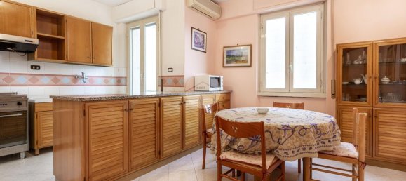 Studio à Rome, Italy No. 9243 17