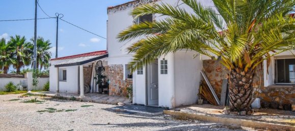 Casa de 6 dormitorios en El Realengo, Spain No. 185201 8